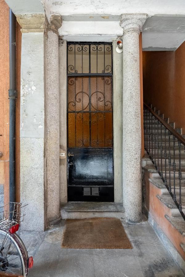 Апартаменти Loft Duomo Navigli 12 Min A Piedi Мілан Екстер'єр фото